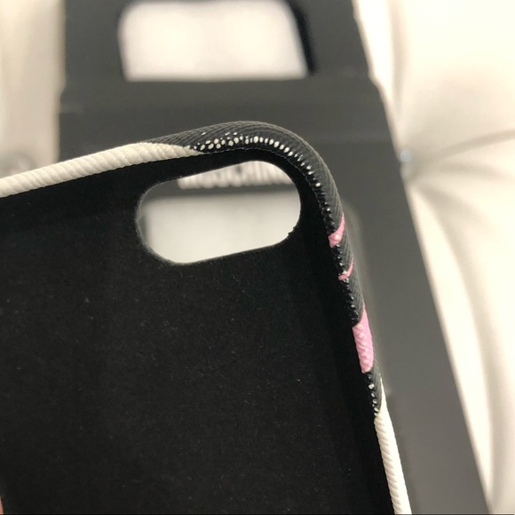 💞SOLD💞Auth Moschino Eyes Logo Print iPhone 7/8 - Picture 7 of 8